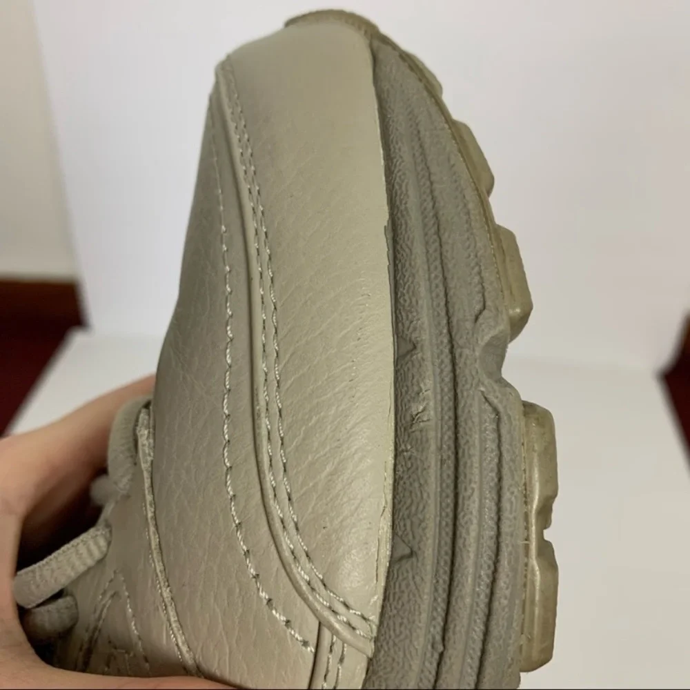 Brooks addiction walker shoes size 7.5 comfort
